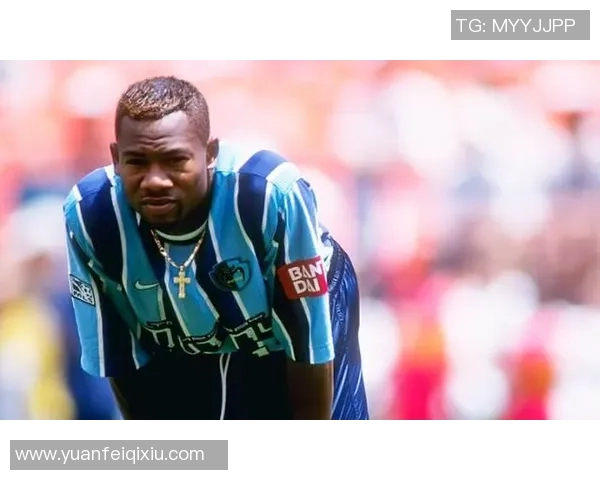 足球明星佩戴的奢华珠宝背后的故事与时尚潮流解析